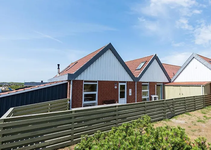 6 Person In Hvide Sande Bjerregard